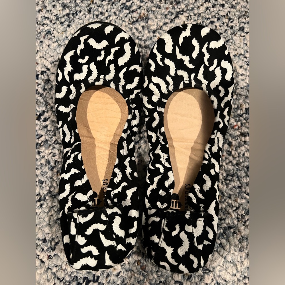 New Storehouse Flats Size 7